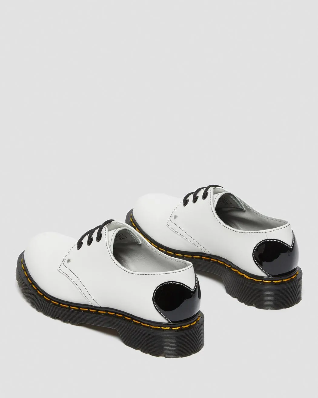 1461 Heart White Smooth Patent Oxford Shoes