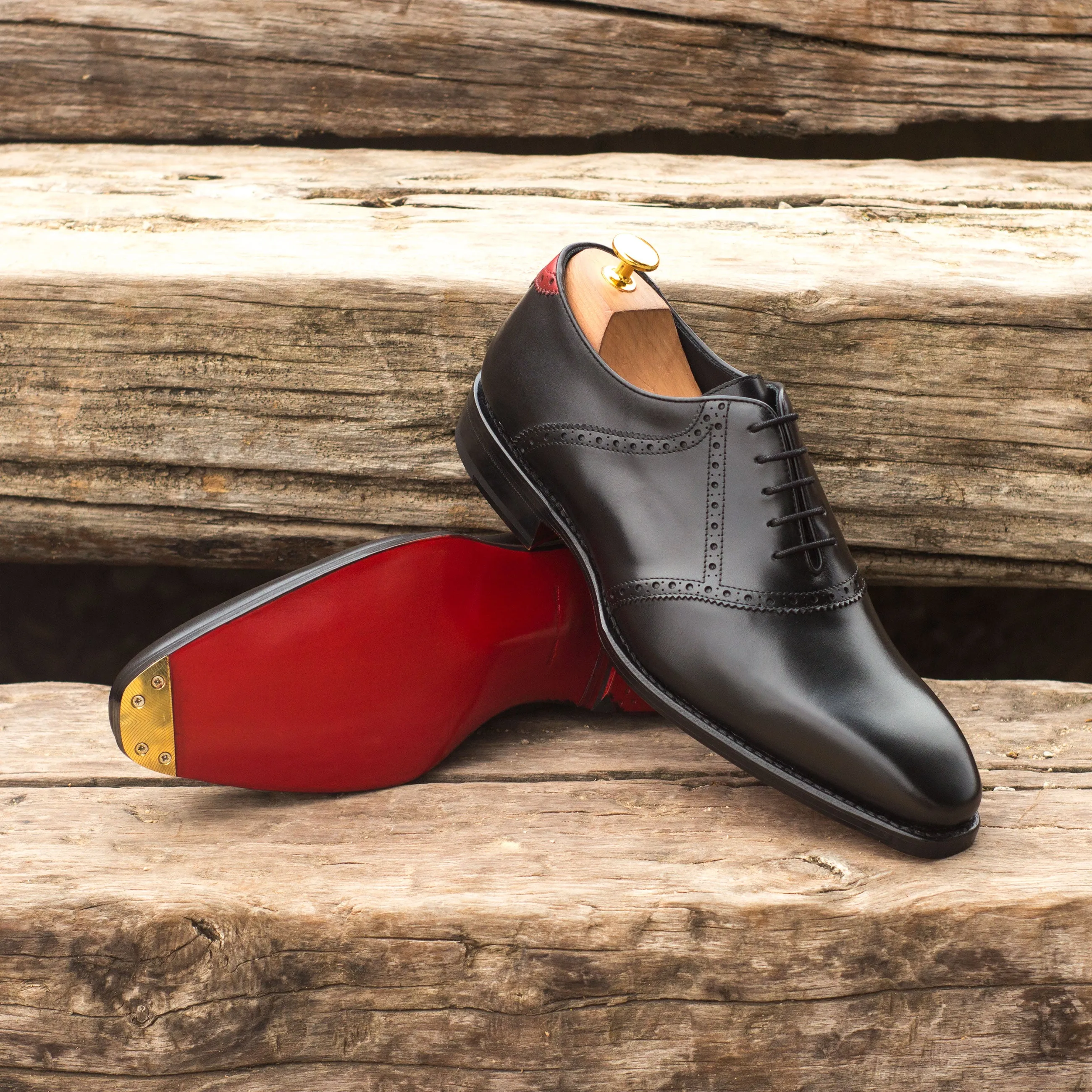 DapperFam Fabrizio in Black / Red Men's Italian Leather Saddle